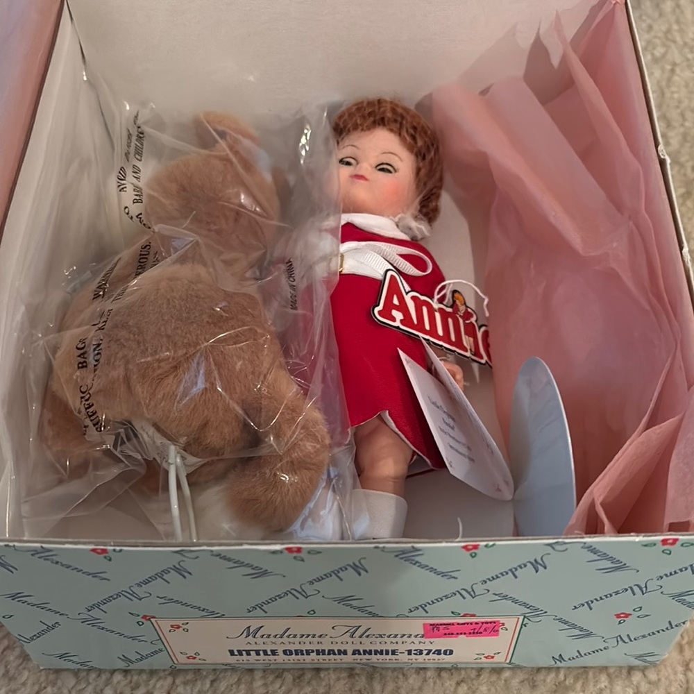 Madame Alexander Little Orphan Annie Doll